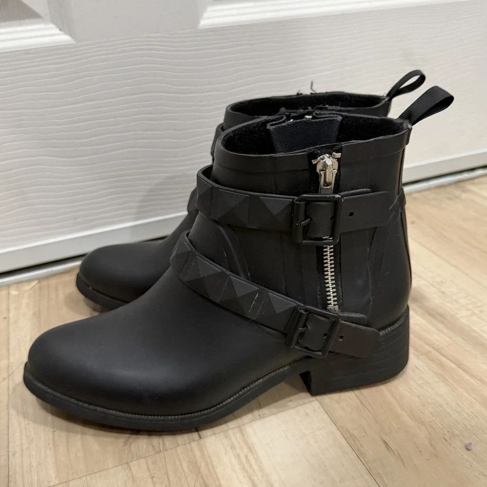 Rebecca Minkoff Women's Black Rubber Ankle Booties‎ Rain Boots Size 6